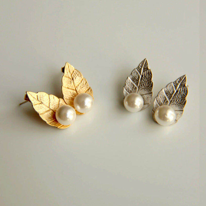 Creative Bohemian Beautiful Pearl Leaf Shaped Earrings